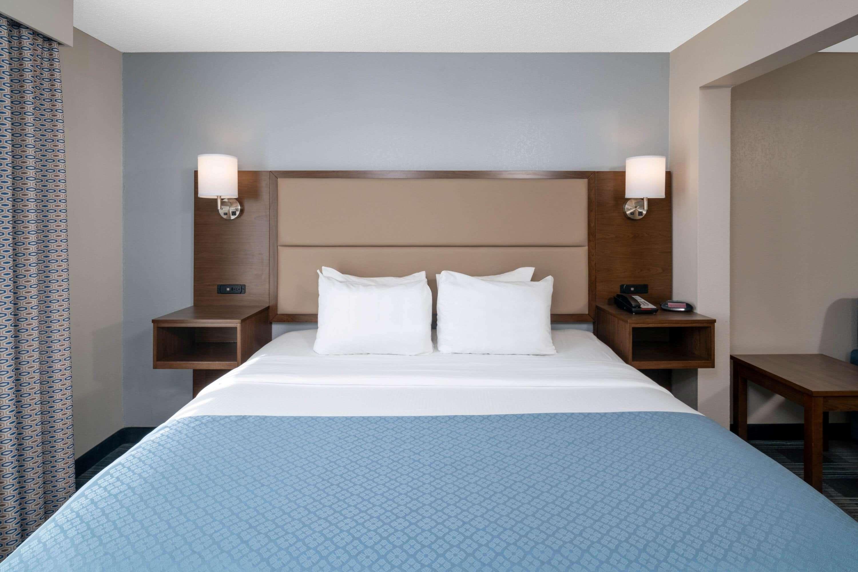Holiday Inn Express & Suites - Mobile - I-65 By Ihg Eksteriør billede