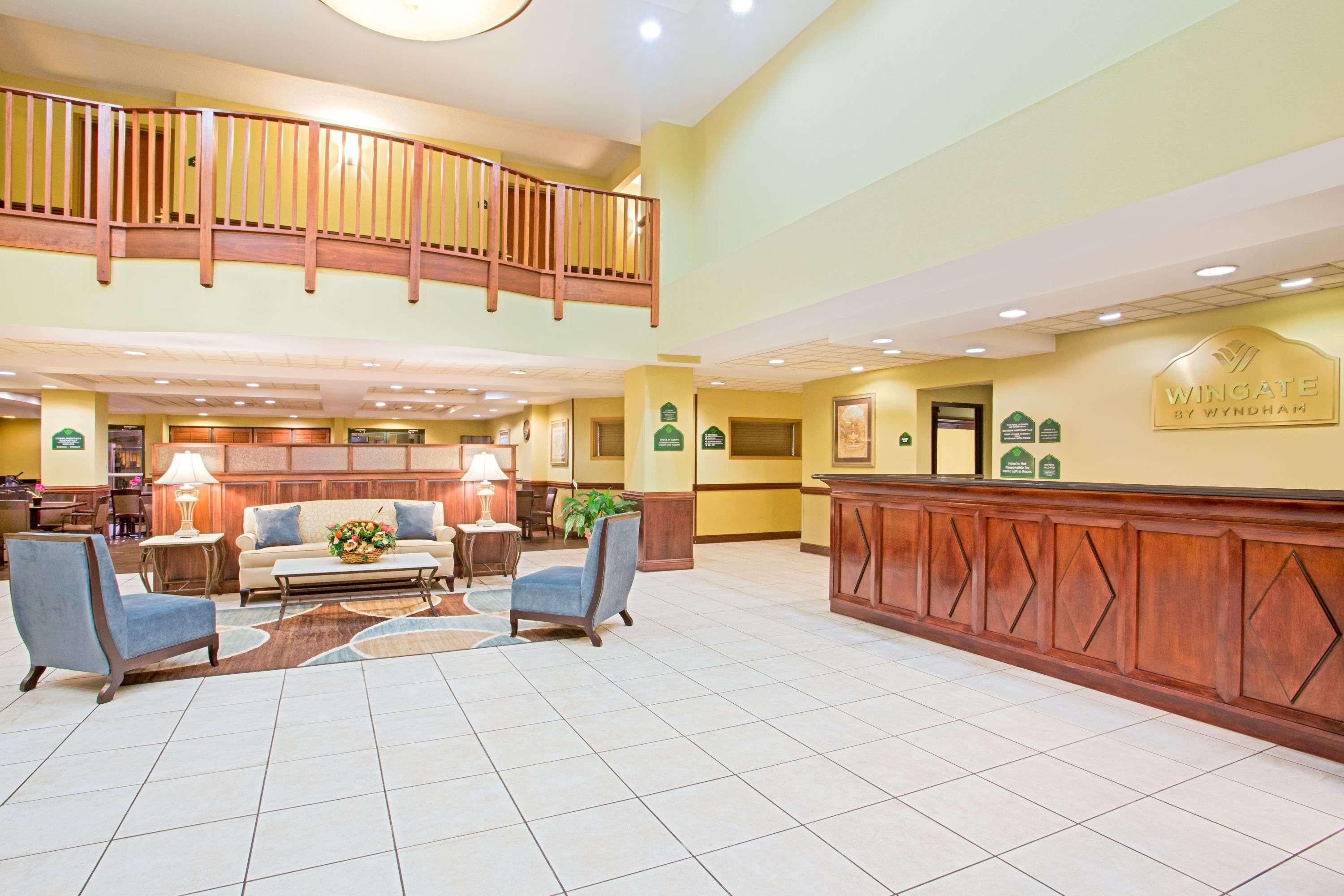 Holiday Inn Express & Suites - Mobile - I-65 By Ihg Eksteriør billede