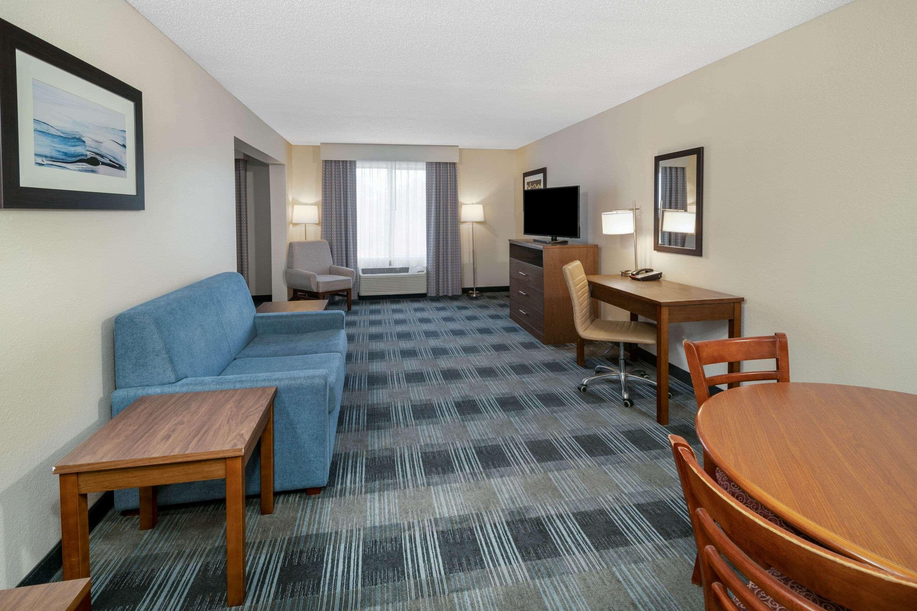 Holiday Inn Express & Suites - Mobile - I-65 By Ihg Eksteriør billede